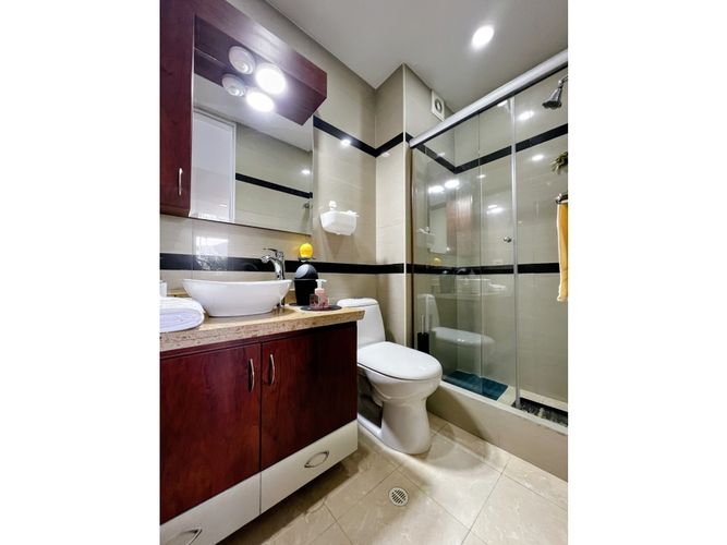 Apartamento de 3 alcobas en venta en Molinos Norte, Bogotá, 133 m² · foto 8 de 20