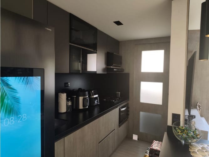 Apartamento de 3 alcobas en venta en Calasanz, Medellín, 86 m² · foto 5 de 24