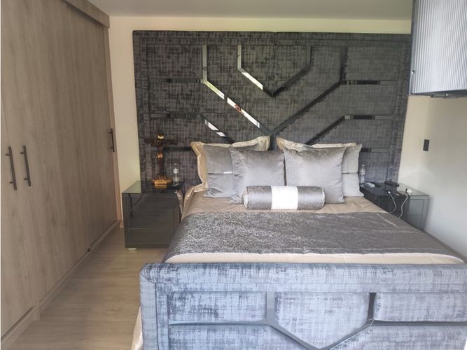 Apartamento de 3 alcobas en venta en Calasanz, Medellín, 86 m² · foto 13 de 24