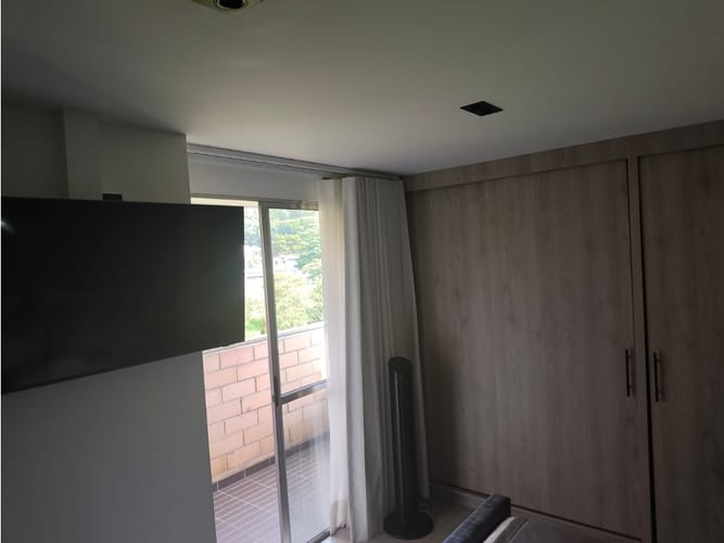 Apartamento de 3 alcobas en venta en Calasanz, Medellín, 86 m² · foto 18 de 24