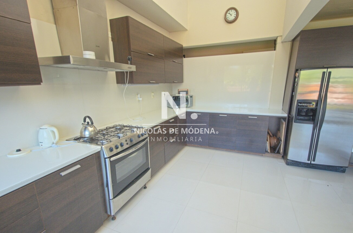 Casa en Alquiler · Foto 8