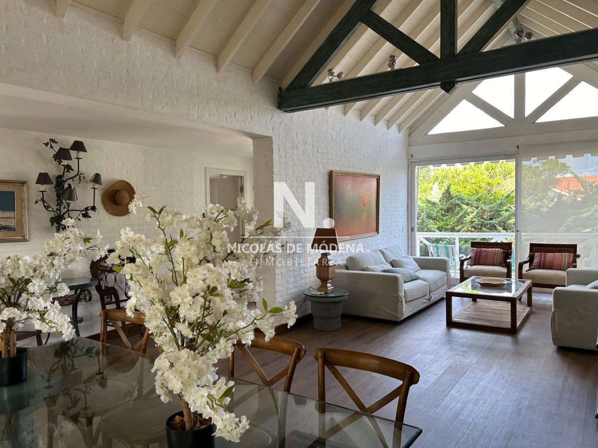 Casa en Alquiler · Foto 3