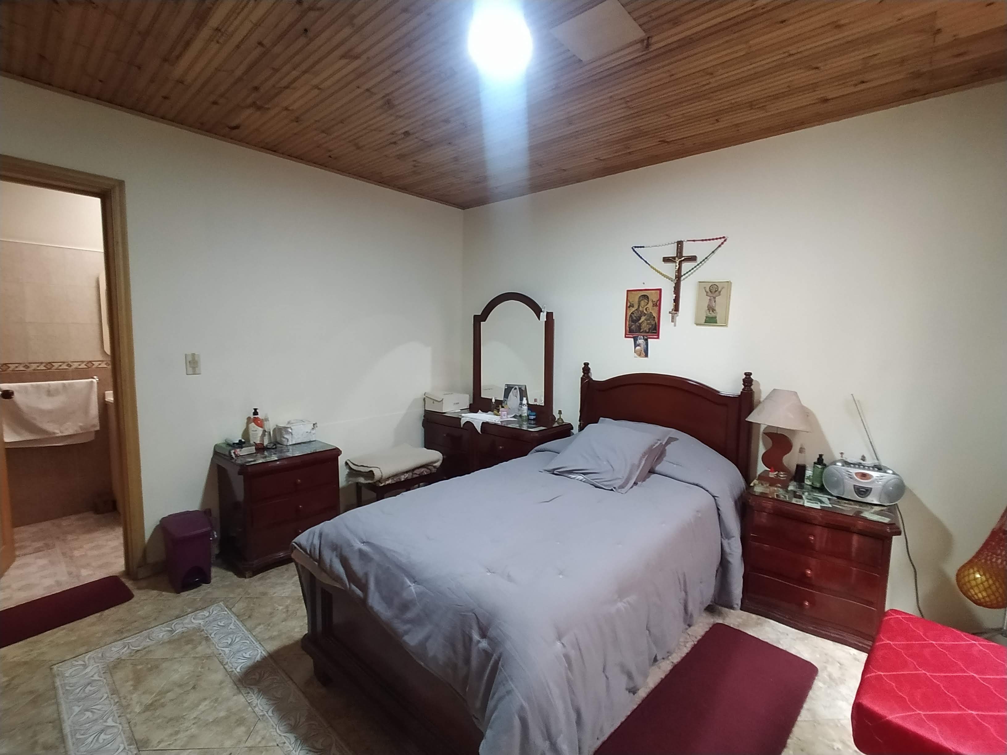 Casa en venta en Las Lomas, Bogotá · foto 8 de 24