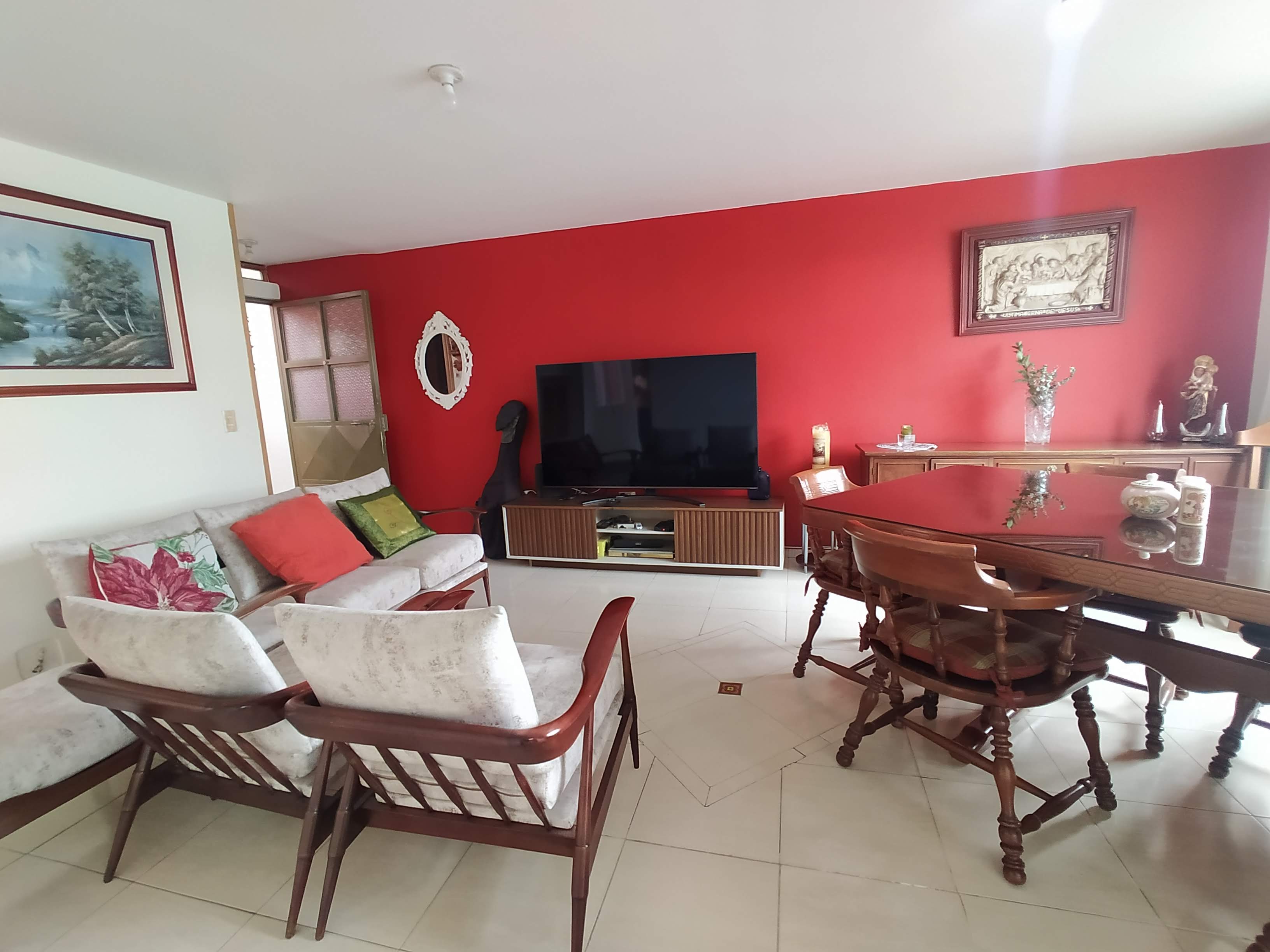 Casa en venta en Las Lomas, Bogotá · foto 17 de 24