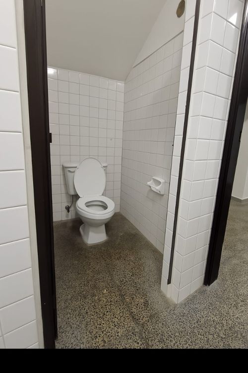 Bodega en venta en Perpetuo Socorro, Medellín, 742 m² · foto 8 de 17