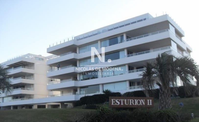 Apartamento en venta en Playa Brava