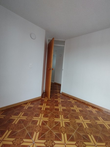 Apartamento en venta en Ub. Sabana De Tibabuyes, Bogotá · foto 7 de 13