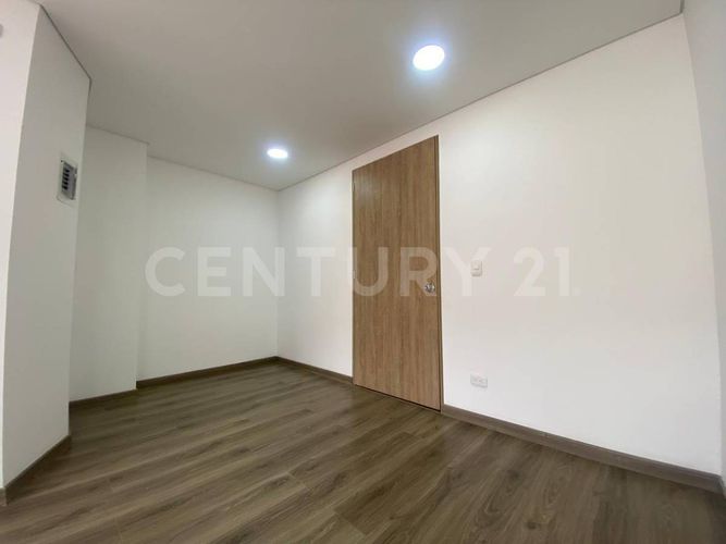 Apartamento de 2 alcobas en venta en Lagos De Torca, Bogotá, 59 m² · foto 3 de 21