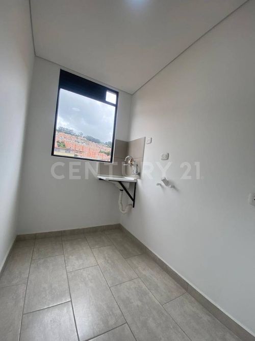 Apartamento de 2 alcobas en venta en Lagos De Torca, Bogotá, 59 m² · foto 5 de 21