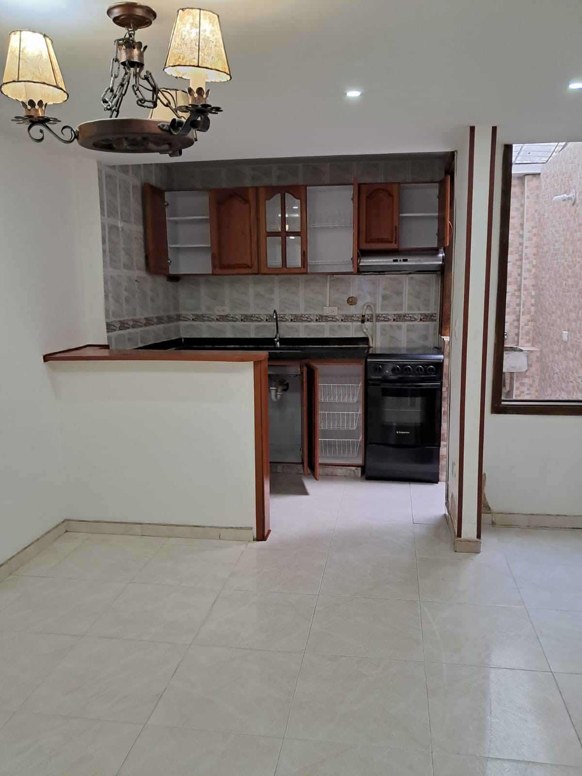 Casa en venta en Engativá, Bogotá · foto 3 de 24