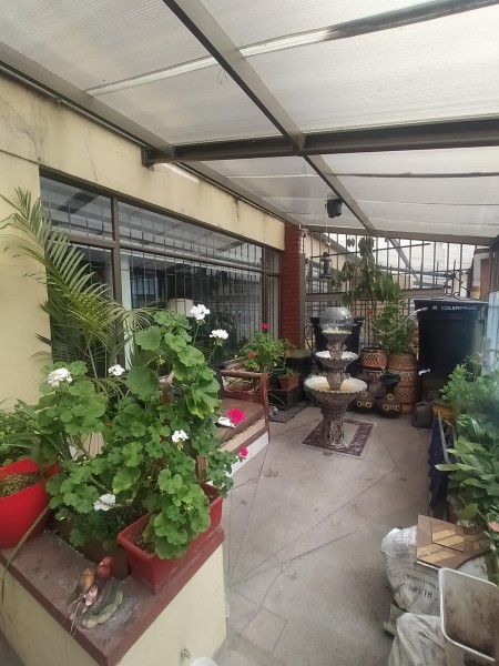 Casa en venta en Barrios Unidos, Bogotá · foto 2 de 21