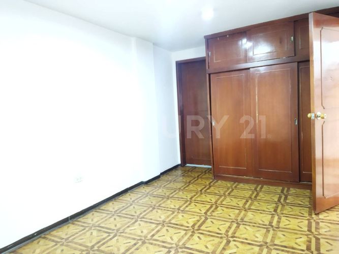 Casa de 6 alcobas en venta en Nuevo Kennedy, Bogotá, 358 m² · foto 20 de 24