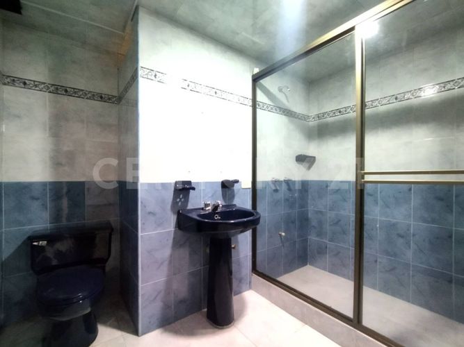Casa de 6 alcobas en venta en Nuevo Kennedy, Bogotá, 358 m² · foto 24 de 24