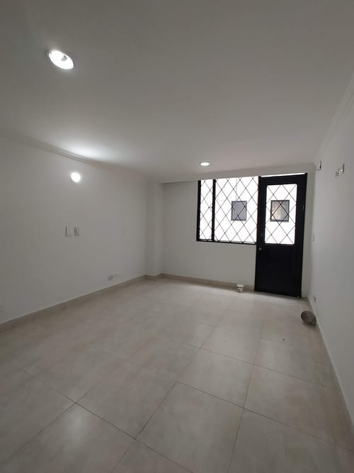 Apartamento de 3 alcobas en venta en Santa Barbara, Bogotá, 135 m² · foto 16 de 24
