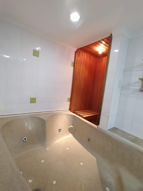 Apartamento de 3 alcobas en venta en Santa Barbara, Bogotá, 135 m² · foto 19 de 24