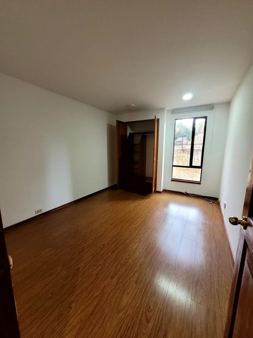 Apartamento en venta en Colina Campestre, Bogotá · foto 9 de 13