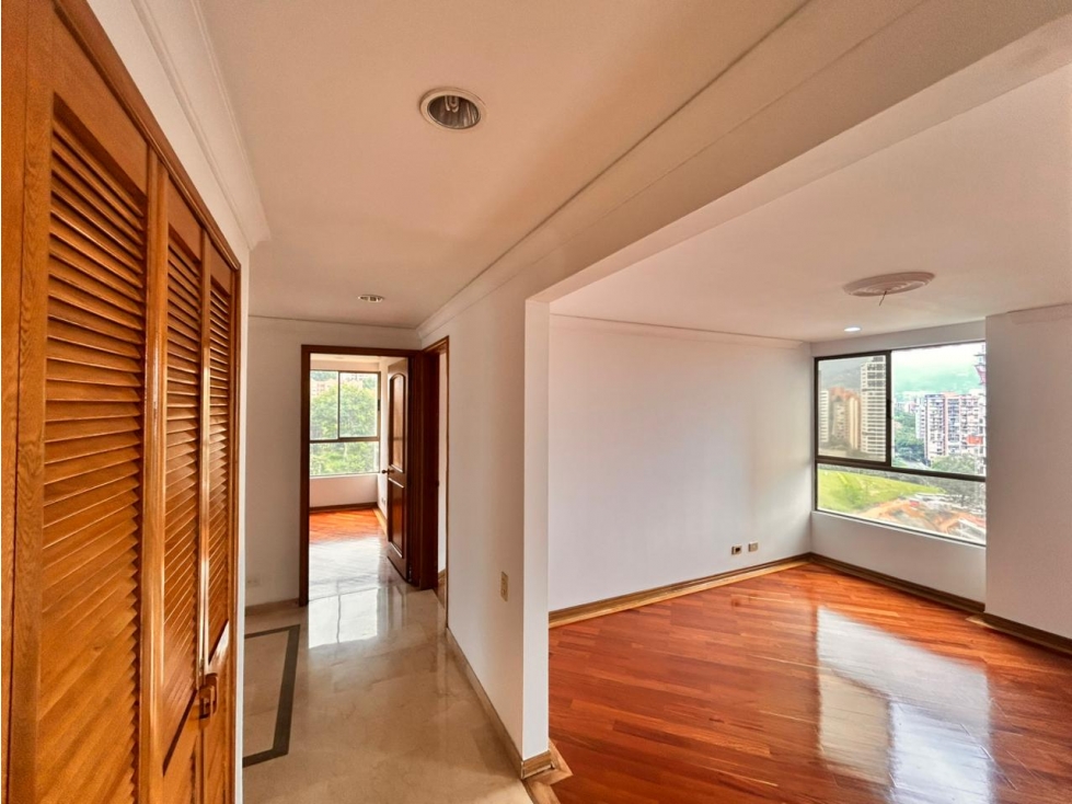 Apartamento en arriendo en El Poblado, Medellín · foto 7 de 16