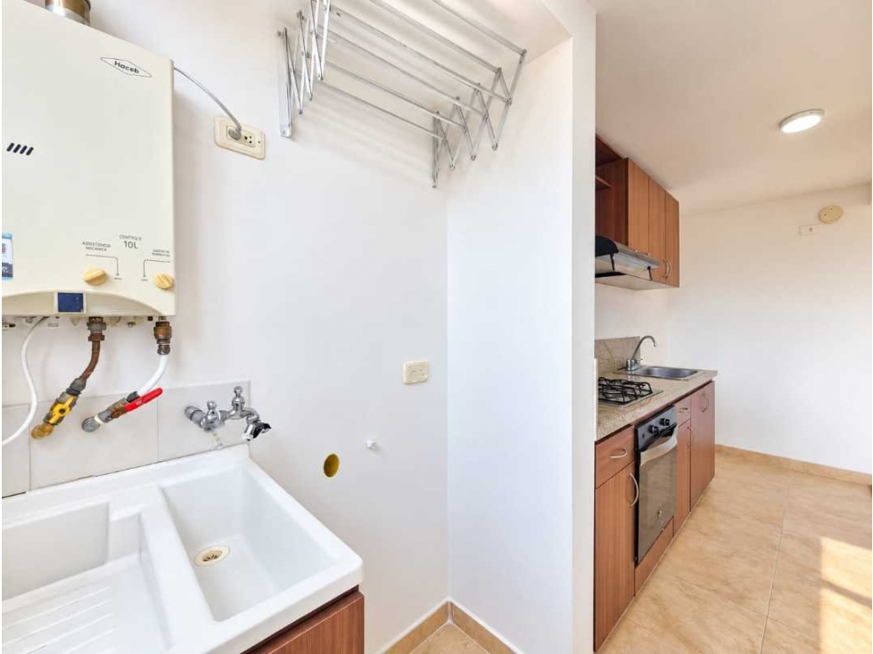 Apartamento en venta en Gran Granada, Bogotá · foto 10 de 24