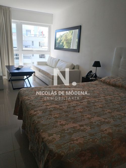 Foto 4 de 9