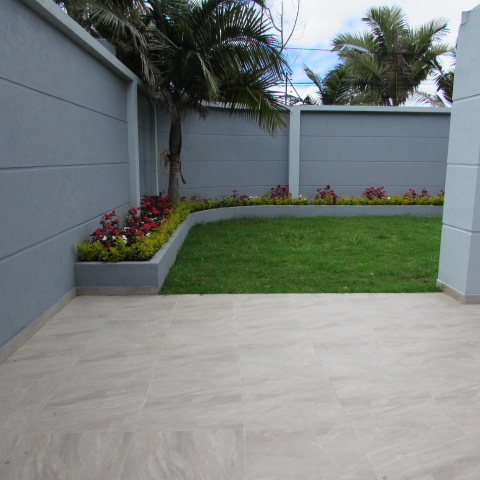 Casa en venta en San Jose De Bavaria, Bogotá · foto 5 de 24