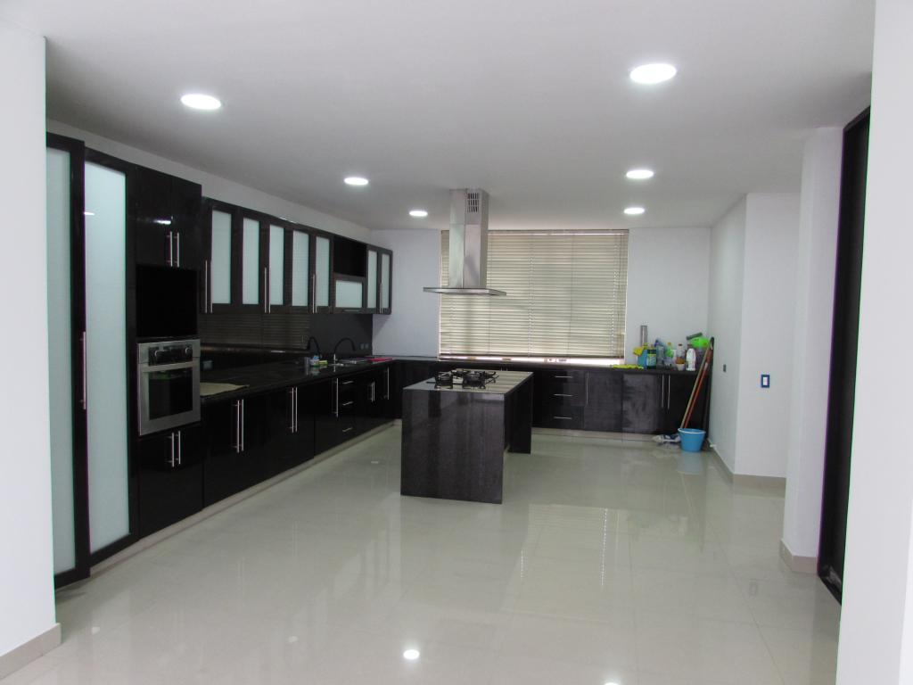 Casa en venta en San Jose De Bavaria, Bogotá · foto 11 de 24