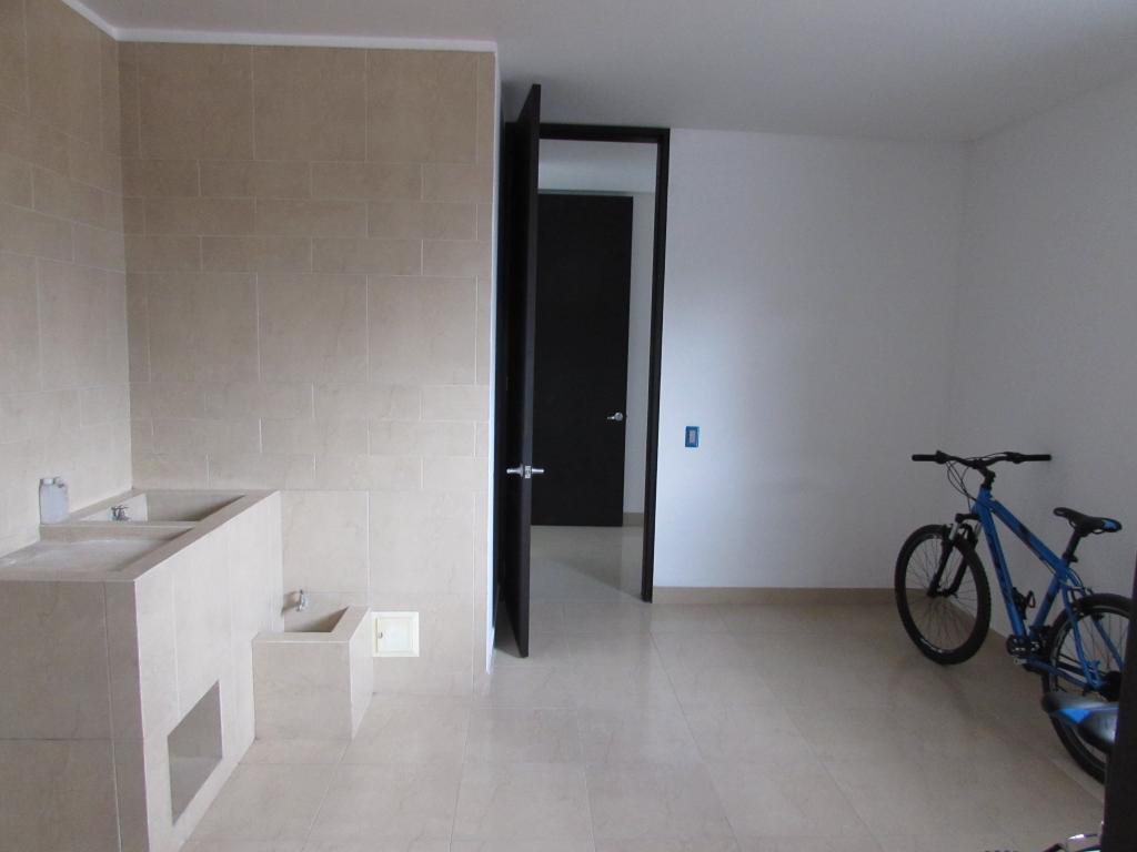 Casa en venta en San Jose De Bavaria, Bogotá · foto 13 de 24