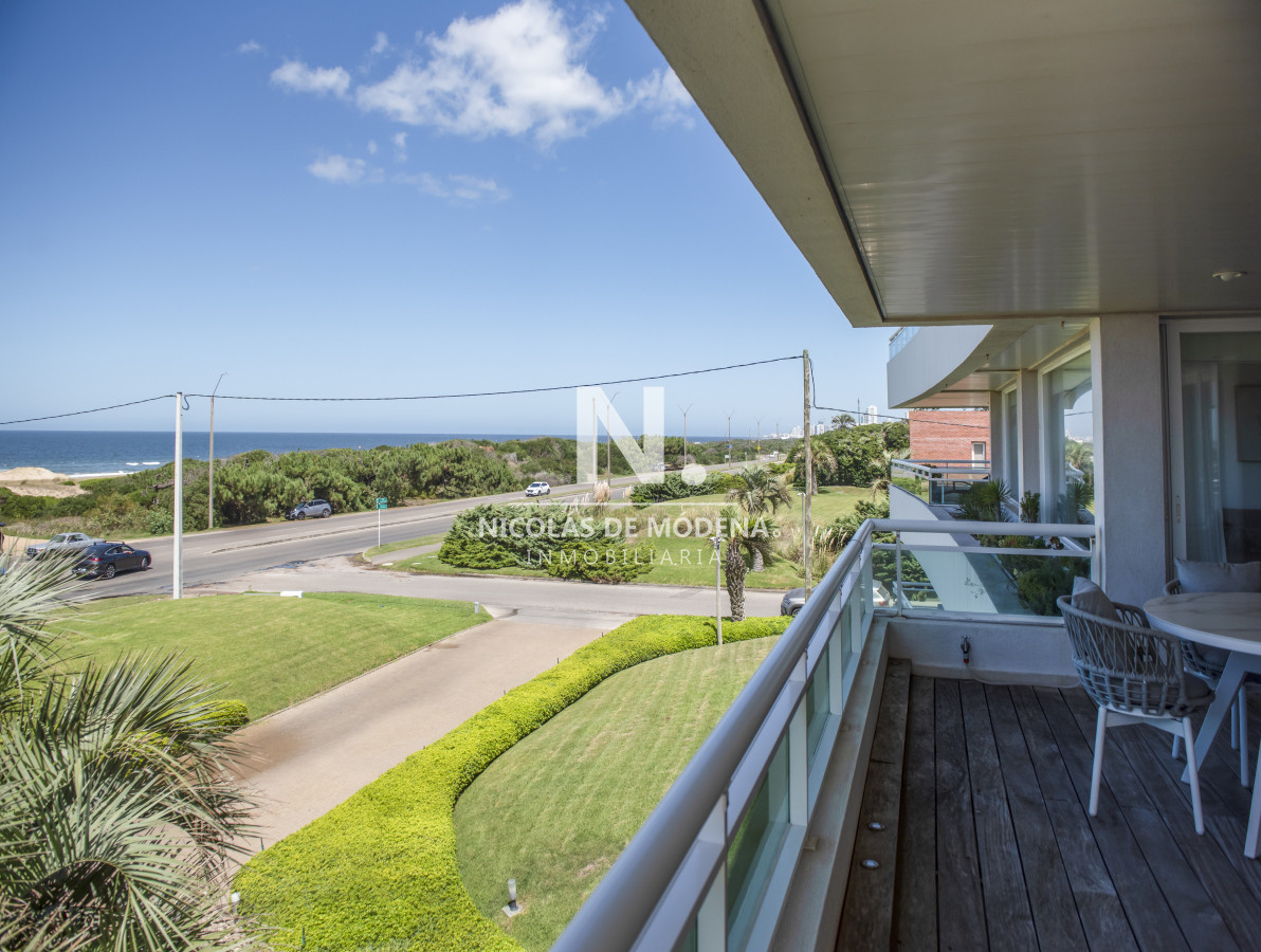 Apartamento en venta en Playa Brava