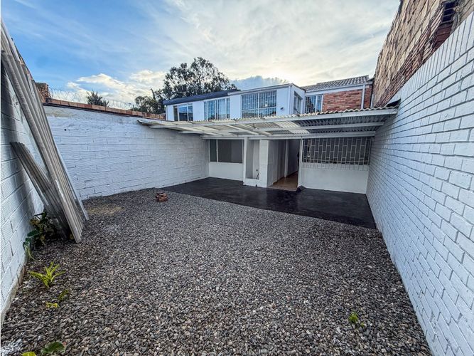 Casa de 6 alcobas en venta en Barrios Unidos, Bogotá, 250 m² · foto 8 de 21