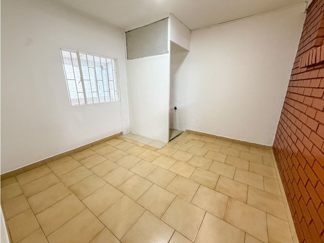 Casa de 6 alcobas en venta en Barrios Unidos, Bogotá, 250 m² · foto 11 de 21