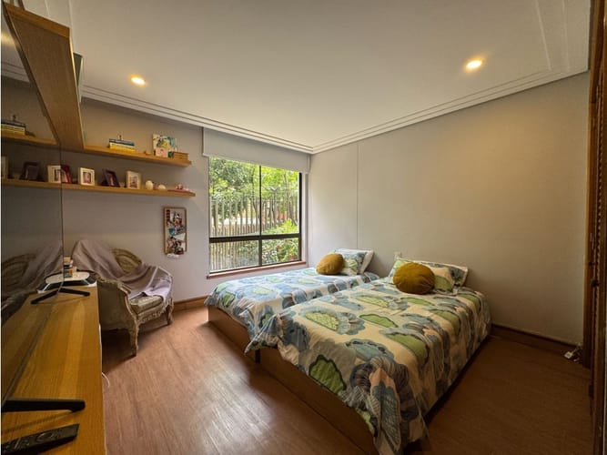 Apartamento de 4 alcobas en venta en El Poblado, Medellín, 249 m² · foto 17 de 24