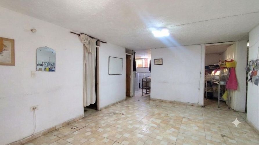 Apartamento de 2 alcobas en venta en Los Alcazares, Cali, 56 m² · foto 2 de 8