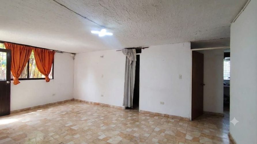 Apartamento de 2 alcobas en venta en Los Alcazares, Cali, 56 m² · foto 3 de 8