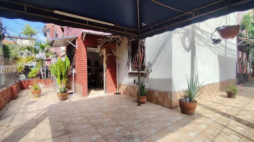 Apartamento de 2 alcobas en venta en Los Alcazares, Cali, 56 m² · foto 8 de 8