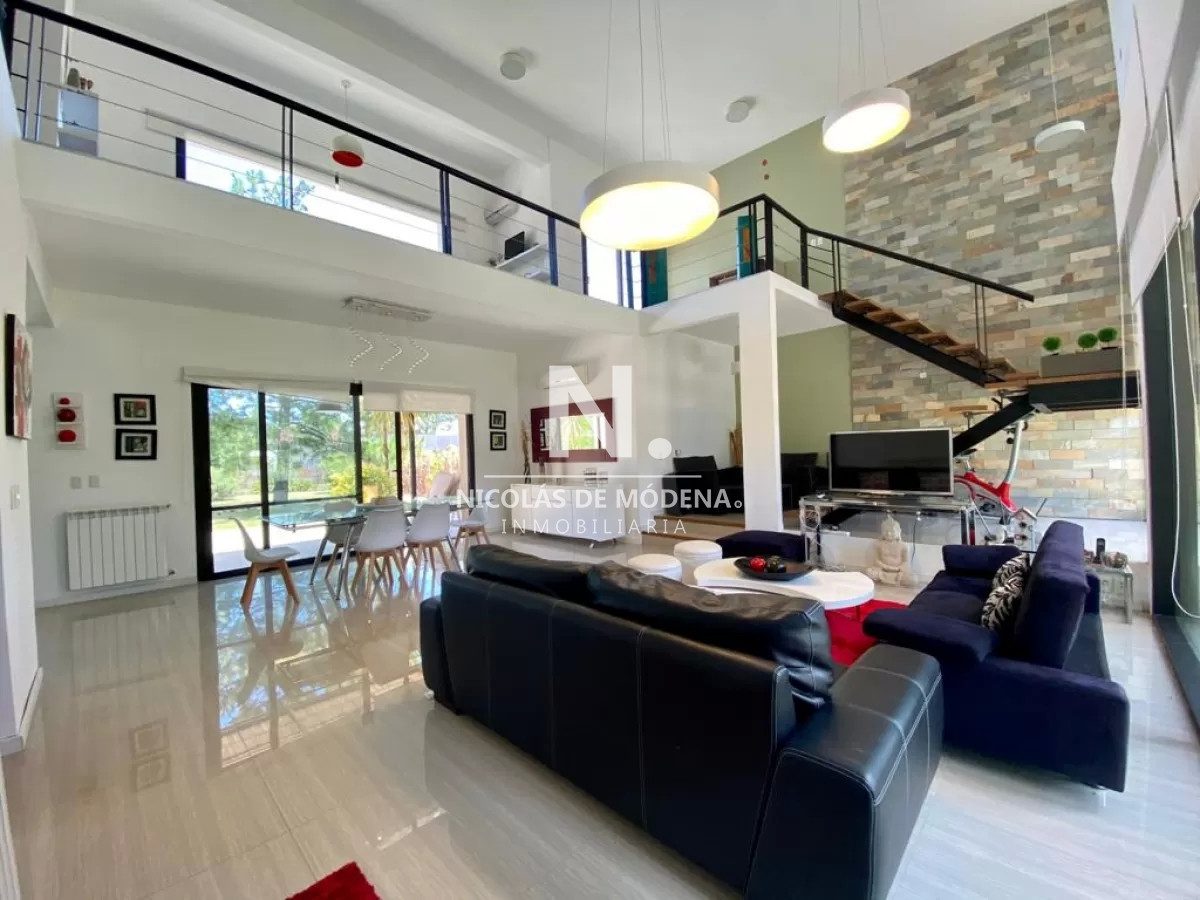 Casa en Alquiler · Foto 4