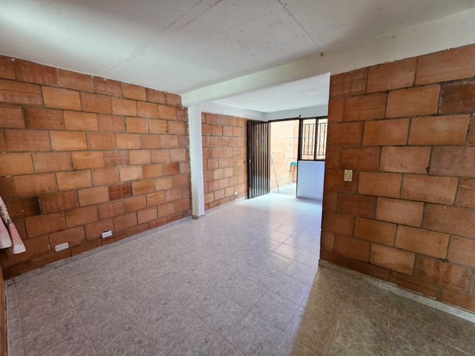 Casa de 2 alcobas en arriendo en Parque De La Italia, Palmira, 57 m² · foto 3 de 13