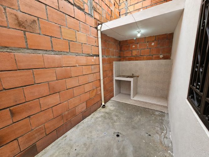 Casa de 2 alcobas en arriendo en Parque De La Italia, Palmira, 57 m² · foto 5 de 13