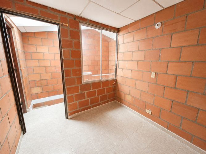 Casa de 2 alcobas en arriendo en Parque De La Italia, Palmira, 57 m² · foto 10 de 13
