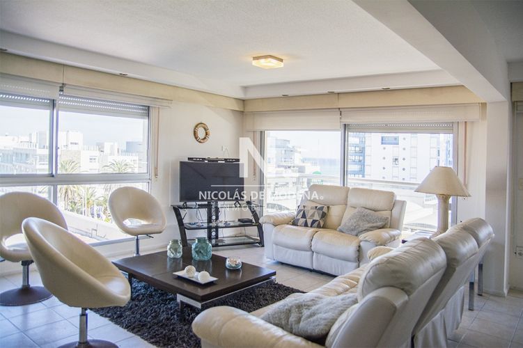 Apartamento en venta en Península