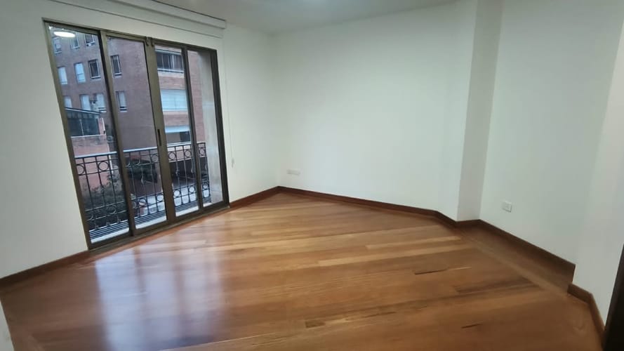 Apartamento de 3 alcobas en venta en Chico Norte, Bogotá, 220 m² · foto 4 de 24