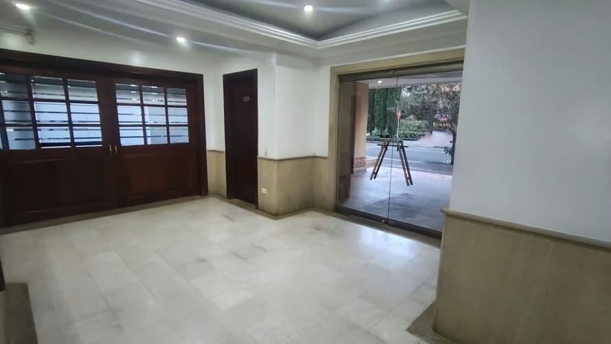 Apartamento de 3 alcobas en venta en Chico Norte, Bogotá, 220 m² · foto 17 de 24