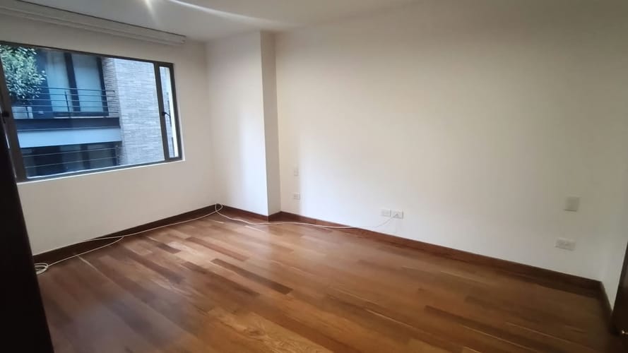 Apartamento de 3 alcobas en venta en Chico Norte, Bogotá, 220 m² · foto 19 de 24