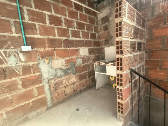 Apartamento de 2 alcobas en arriendo en La Esperanza, Cali, 75 m² · foto 12 de 14