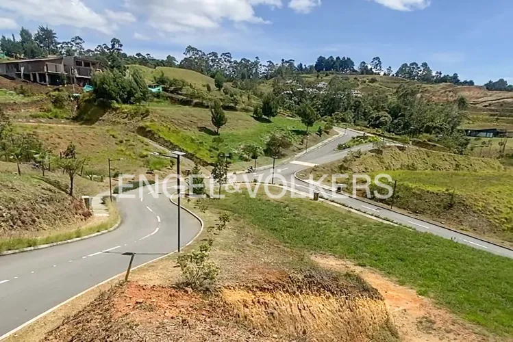 Lote en venta en Aeropuerto, Rionegro · foto 4 de 6