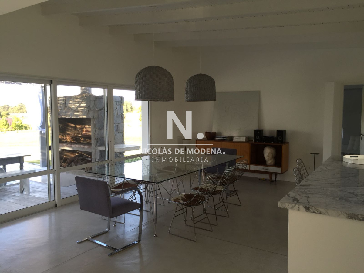 Casa en Alquiler · Foto 8