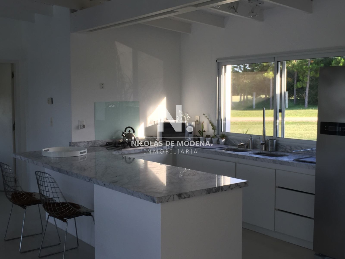 Casa en Alquiler · Foto 12
