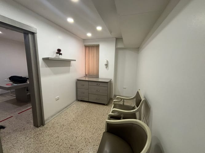 Consultorio en arriendo en Cañaveral, Floridablanca, 49 m² · foto 4 de 9