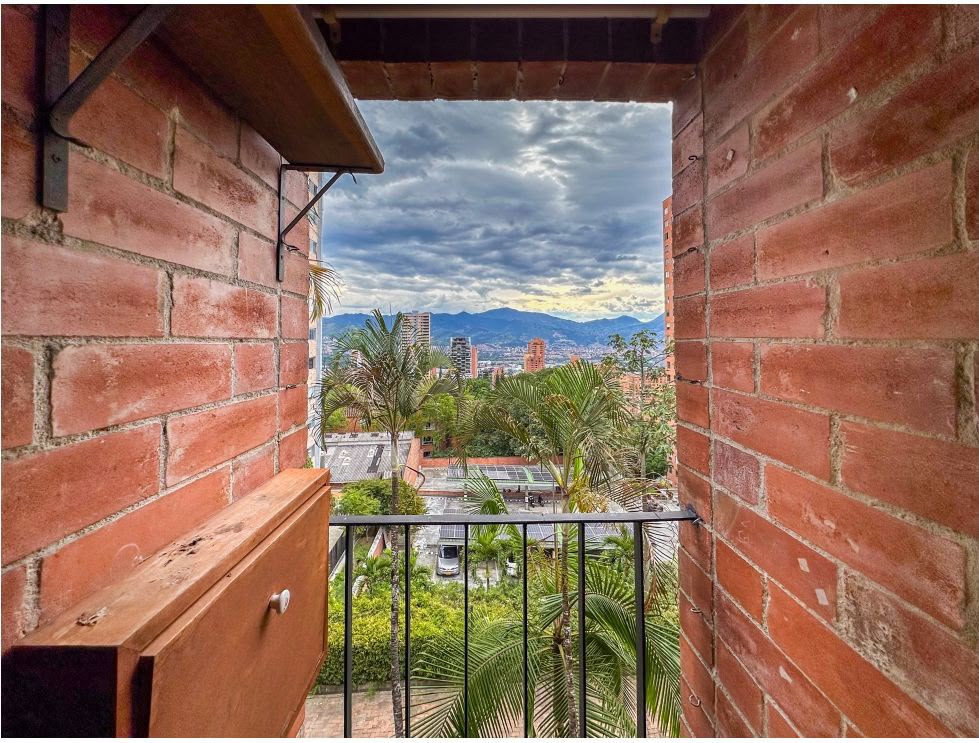 Apartamento en venta en El Poblado, Medellín · foto 18 de 19