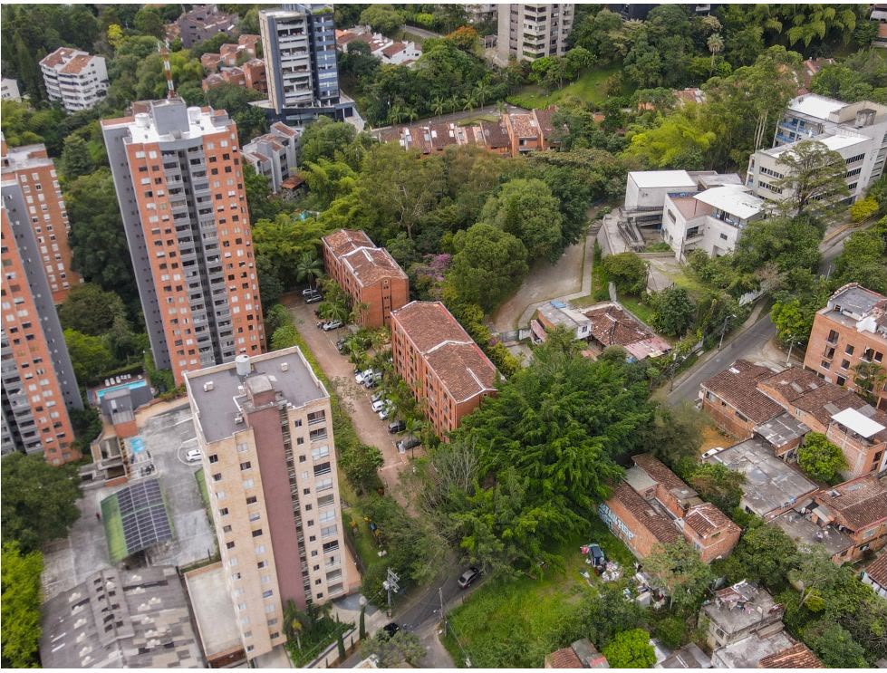 Apartamento en venta en El Poblado, Medellín · foto 19 de 19