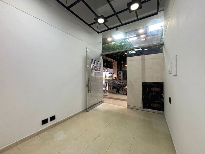 Local en arriendo en Cañaveral, Floridablanca, 12 m² · foto 3 de 5