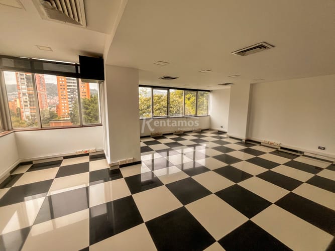 Oficina en arriendo en El Campestre, Medellín, 55 m² · foto 5 de 24